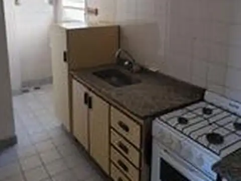 Departamento en Alquiler en Boedo, $ 800.000