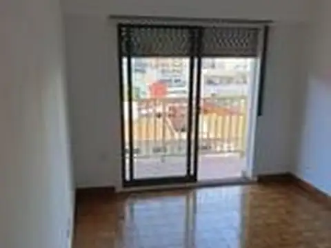 Av. Independencia 3200, Piso 6