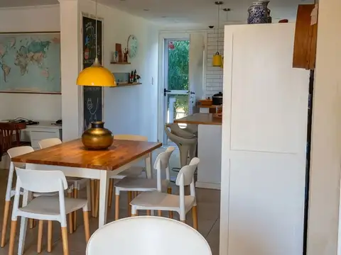 VENTA. CASA 3 AMB. MAR DEL SUR. A MTS DEL MAR