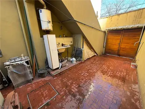 Depto Tipo Casa en Venta en Banfield, USD 59.000