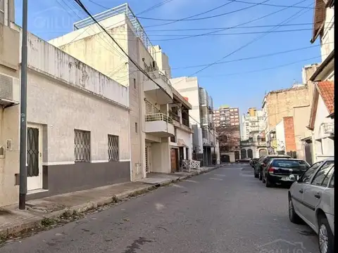 Pasaje Julián Pérez al 600