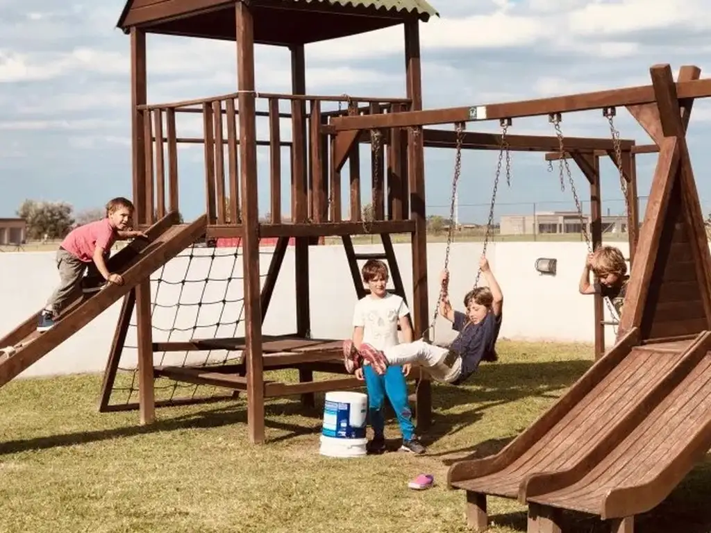 Áreas comunes sum, club-house, juegos en Chacras La Trinidad