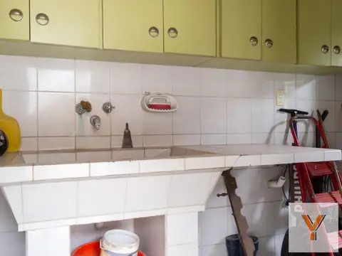 Casa en venta - 3 Dormitorios 1 Baño - Chivilcoy