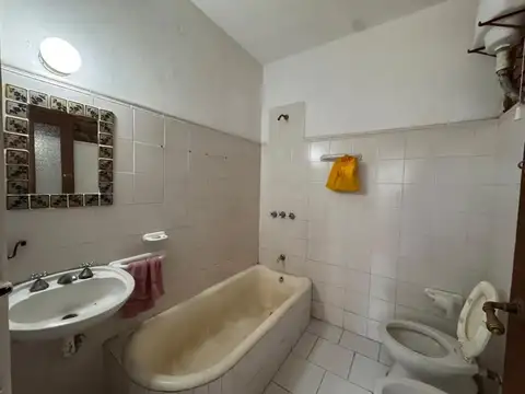 Depto Tipo Casa 2 ambientes con 1 baño