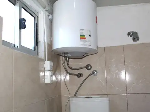 Alquiler Casa Monoambiente en San Luis con cochera