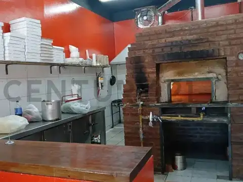Avenida Martín García 7000, Piso 0