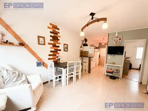 Depto Tipo Casa en Venta en Bella Vista, USD 78.000