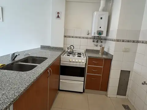 Departamento en Alquiler en Villa Pueyrredon, $ 650.000