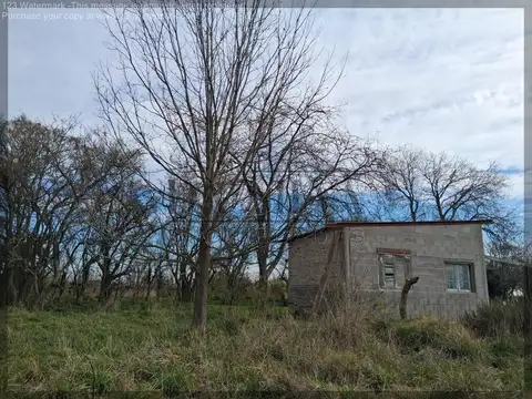 1 HECTAREA en Zona Rural con Casa a terminar. Marcos Paz