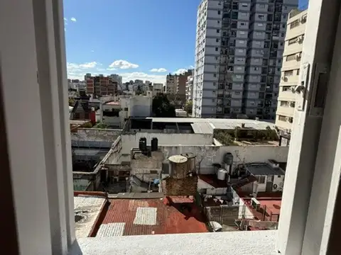 Conde 700, Piso 5