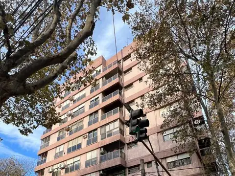 ANATOLE FRANCE 1600, Piso 8