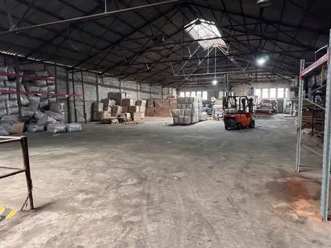 Venta Galpón Zona Industrial Avellaneda 3550 M2