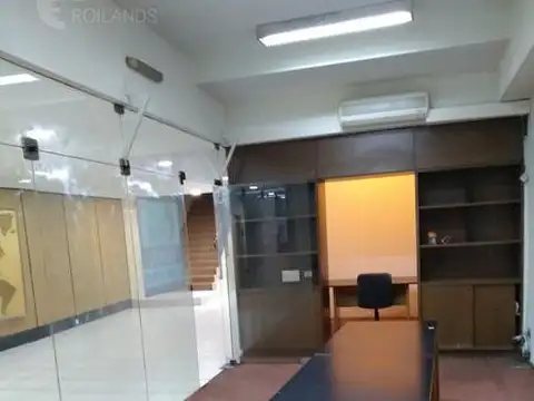 Venta Oficina Retiro con gran potencial para remodelar
