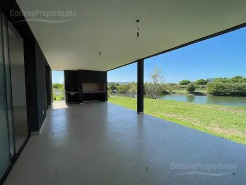 Casa en Venta al Noreste