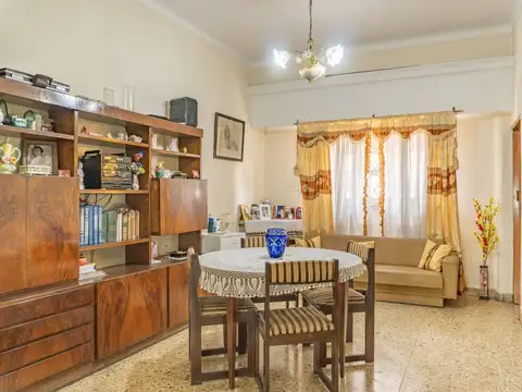 Casa en Venta en Olivos, USD 190.000