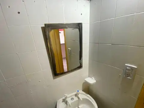 Depto Tipo Casa en Alquiler en Piñeyro, $ 900.000