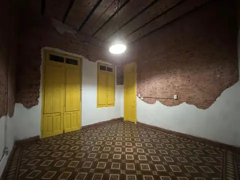 Depto Tipo Casa en Alquiler de 4 ambientes