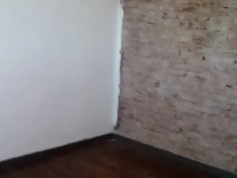 Depto Tipo Casa en Alquiler de 1 dormitorio