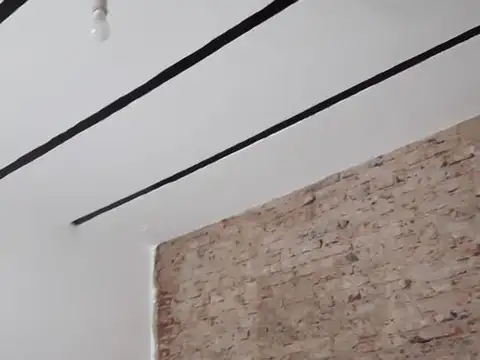 Depto Tipo Casa en Alquiler en Piñeyro, $ 500.000