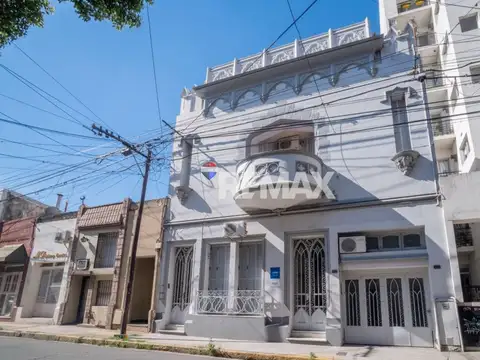 PLANTA ALTA DE JERARQUIA EN BARRIO CENTRO SUR
