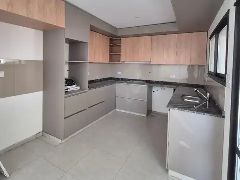 CASA 3 DORM. DOCTA