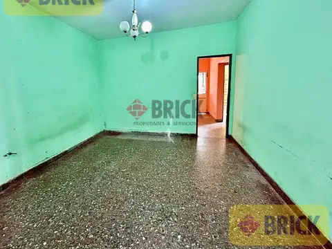 Terreno en Venta en Villa Luzuriaga, USD 85.000