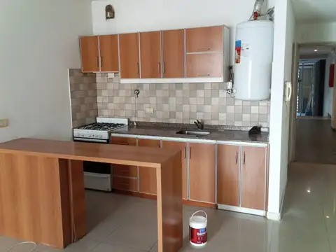 Hipólito Yrigoyen 3800