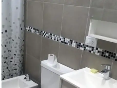 Depto Tipo Casa en Venta en El Palomar, USD 125.000