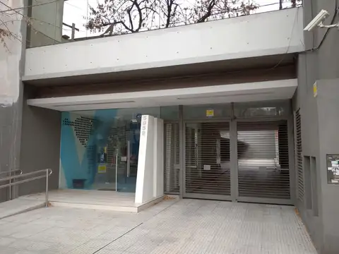 Edificio de Oficinas Divisibles en Venta con Terraza y Cocheras - Palermo