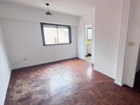 Venta departamento 2 ambientes en Lanús