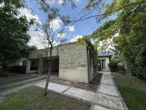 Casa en Alquiler en Bella Vista, USD 2.000