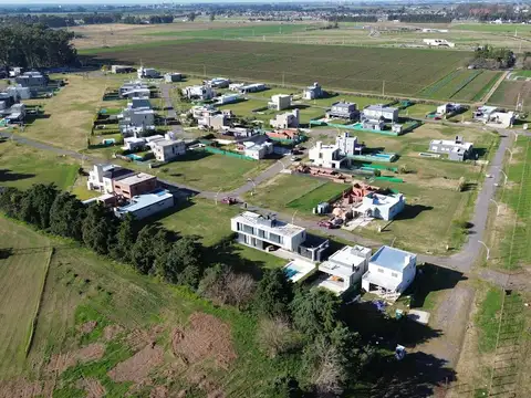 Lote en Venta Brisanova Barrio Cerrado Pueblo Esther
