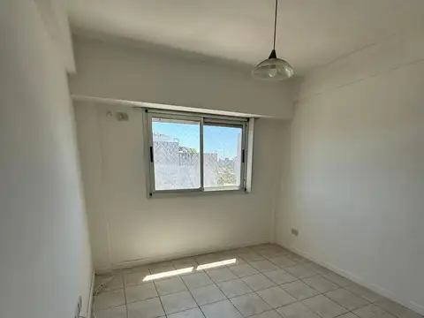 Departamento en Venta en Moron, $ 420.000