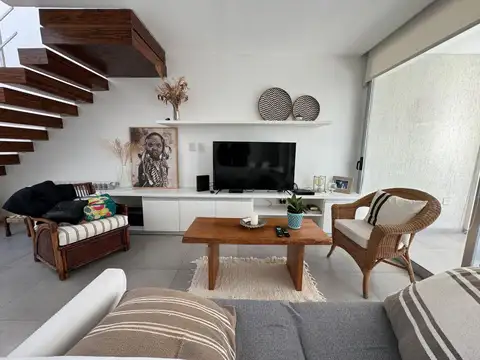 Casa en Venta en City Bell, USD 180.000