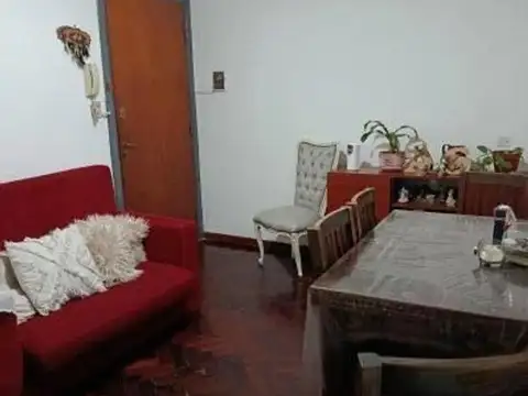 Depto Tipo Casa en Venta en Caballito, USD 79.000