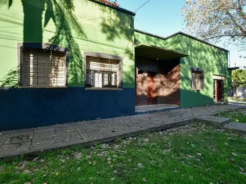 LOCALES EN VENTA FLORENCIO VARELA + CASA + DEPTO