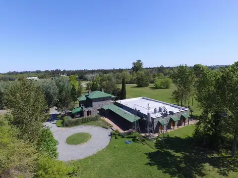 Casa en Venta en Barrio Exaltacion, USD 1.200.000