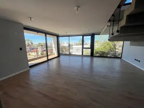 Departamento en Venta de 8 ambientes