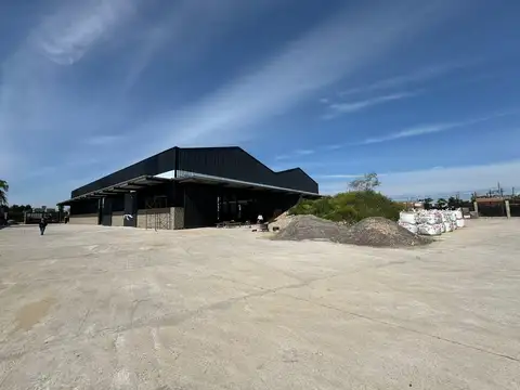 Galpón 3000 m² Edif. S/ Fracción 8.700 m² - Ezeiza