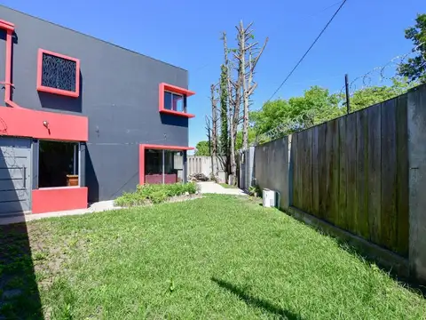 Duplex tipo casa 2 dormi c/ lavadero