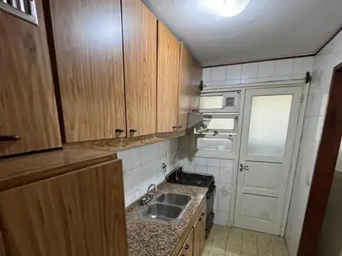 Cuenca 3300, Piso 2°