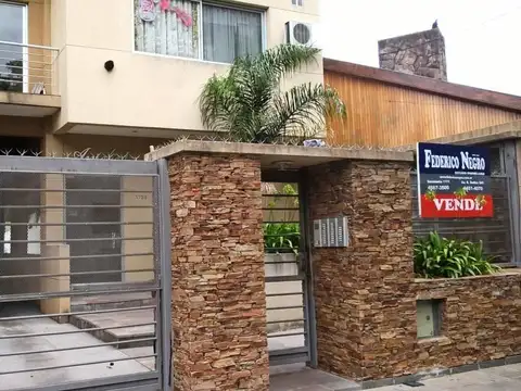 Angel Delia 1700, Piso 8