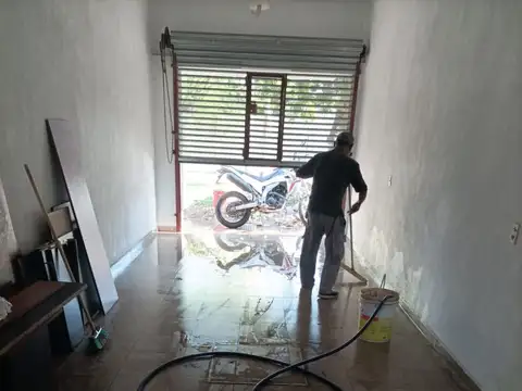 Casa en Venta en Ituzaingo, USD 130.000