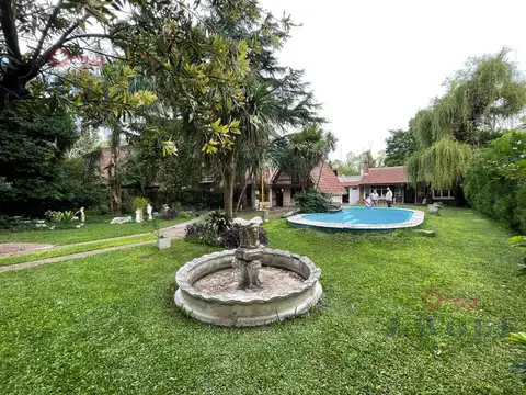Casa en Venta en Barrio Parque Suhr Horeis, USD 220.000