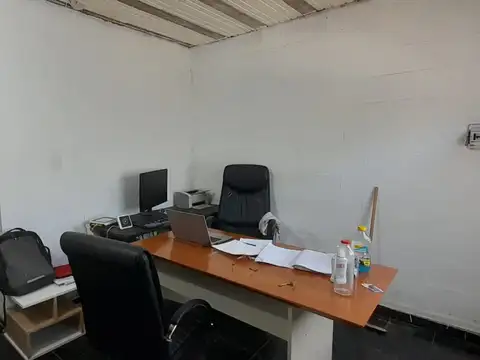 Alquiler galpón 220 m²