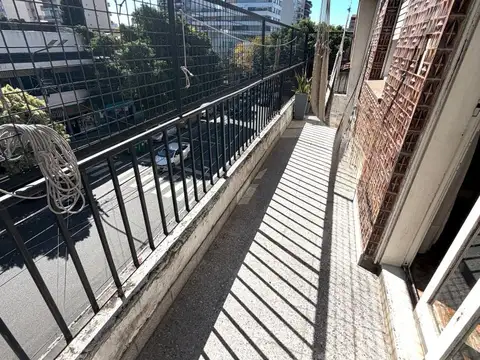 Depto Tipo Casa 4 ambientes con 2 baños