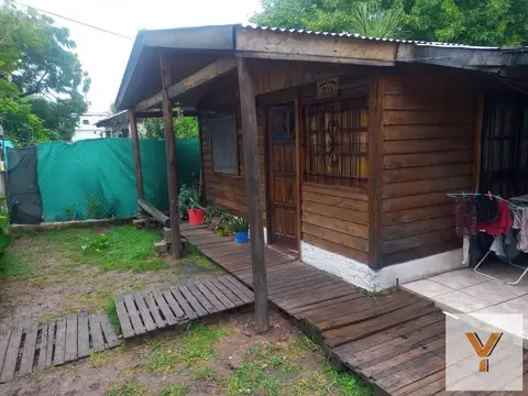Casa en venta - 2 Dormitorios 1 Baño - Cochera - 300Mts2 - San Miguel