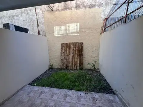 Almirante Guillermo Brown 1300