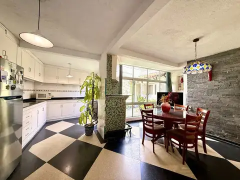 VENTA CASA PARQUE BATLLE 4 DORMITORIOS GGE Y PATIO
