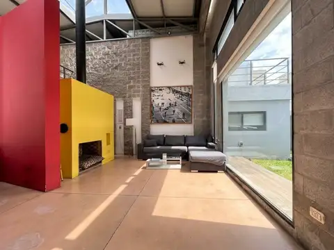 Casa en Venta en Barrio Parque Leloir, USD 219.000
